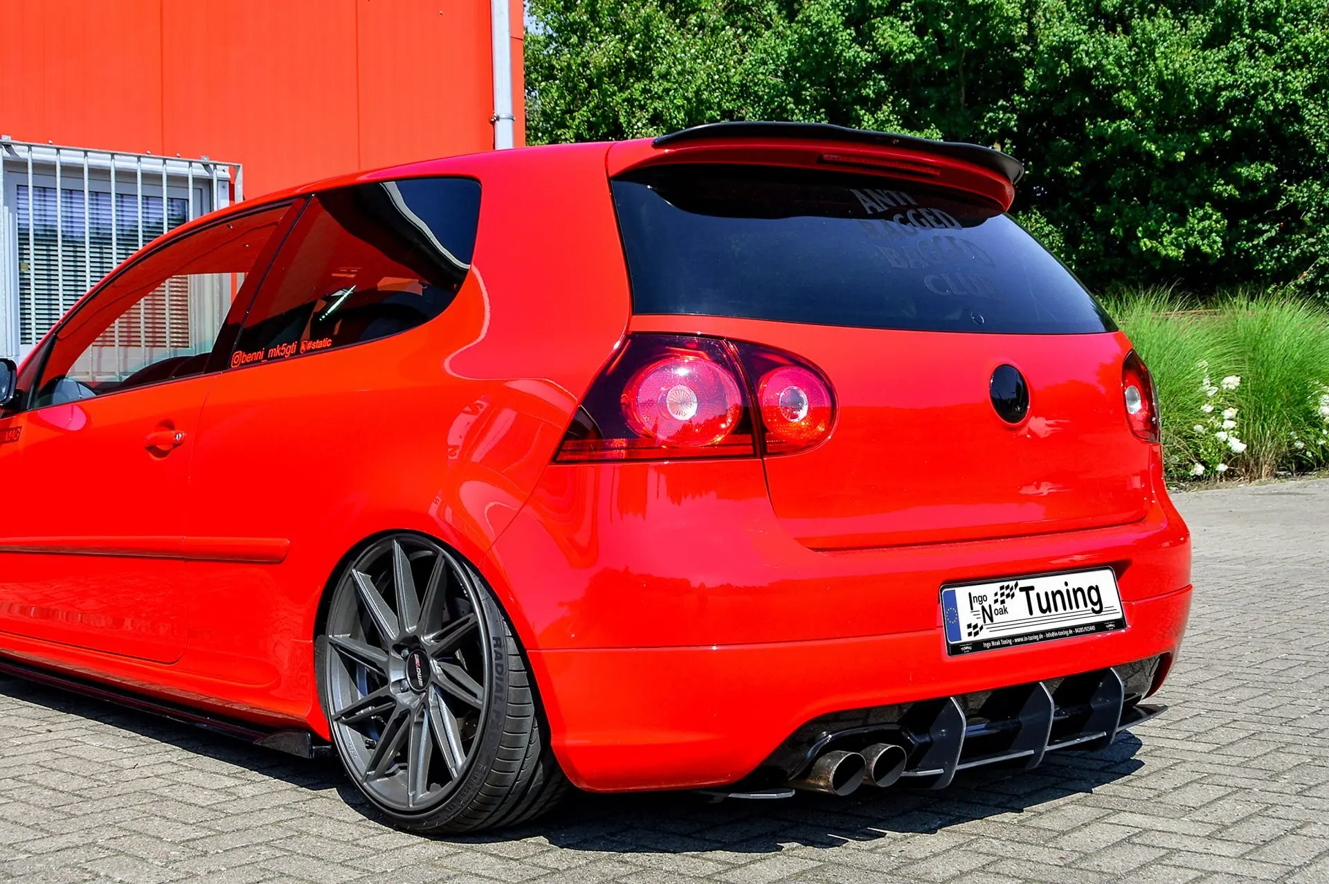 Ingo Noak gefräster Heckansatz mit Finnen für VW Golf 5 GTi Edition 30 Bj. 2003-2008
