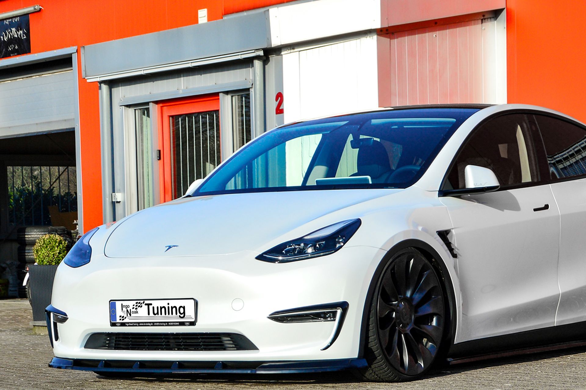 Ingo Noak CUP Frontspoilerlippe für Tesla Model Y ab Bj. 2020-