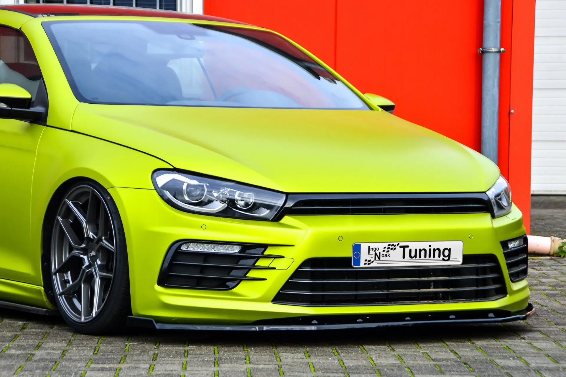 Ingo Noak V2 Cup Frontspoilerlippe mit Wing für VW Scirocco R Facelift
