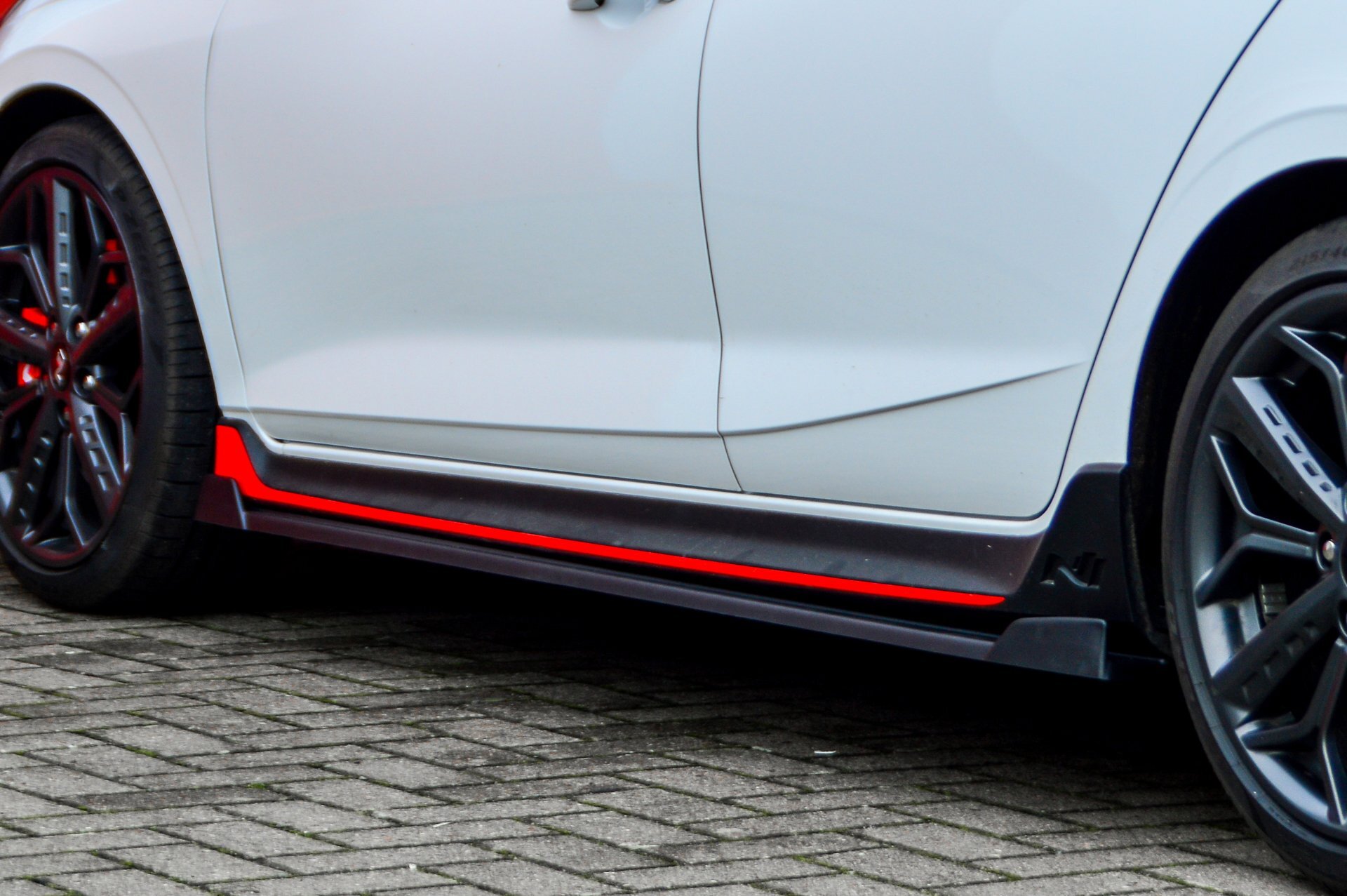 Ingo Noak CUP Seitenschweller mit Wing vorne + hinten für Hyundai I20N Performance