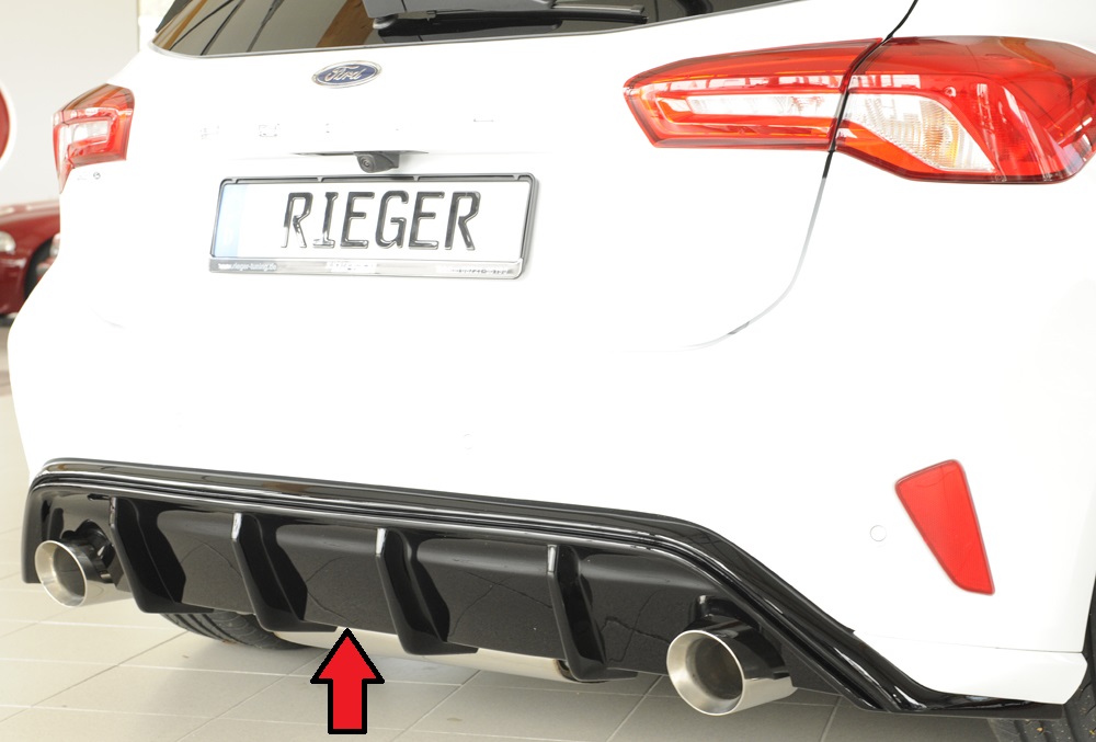 Rieger Heckeinsatz für Ford Focus MK4