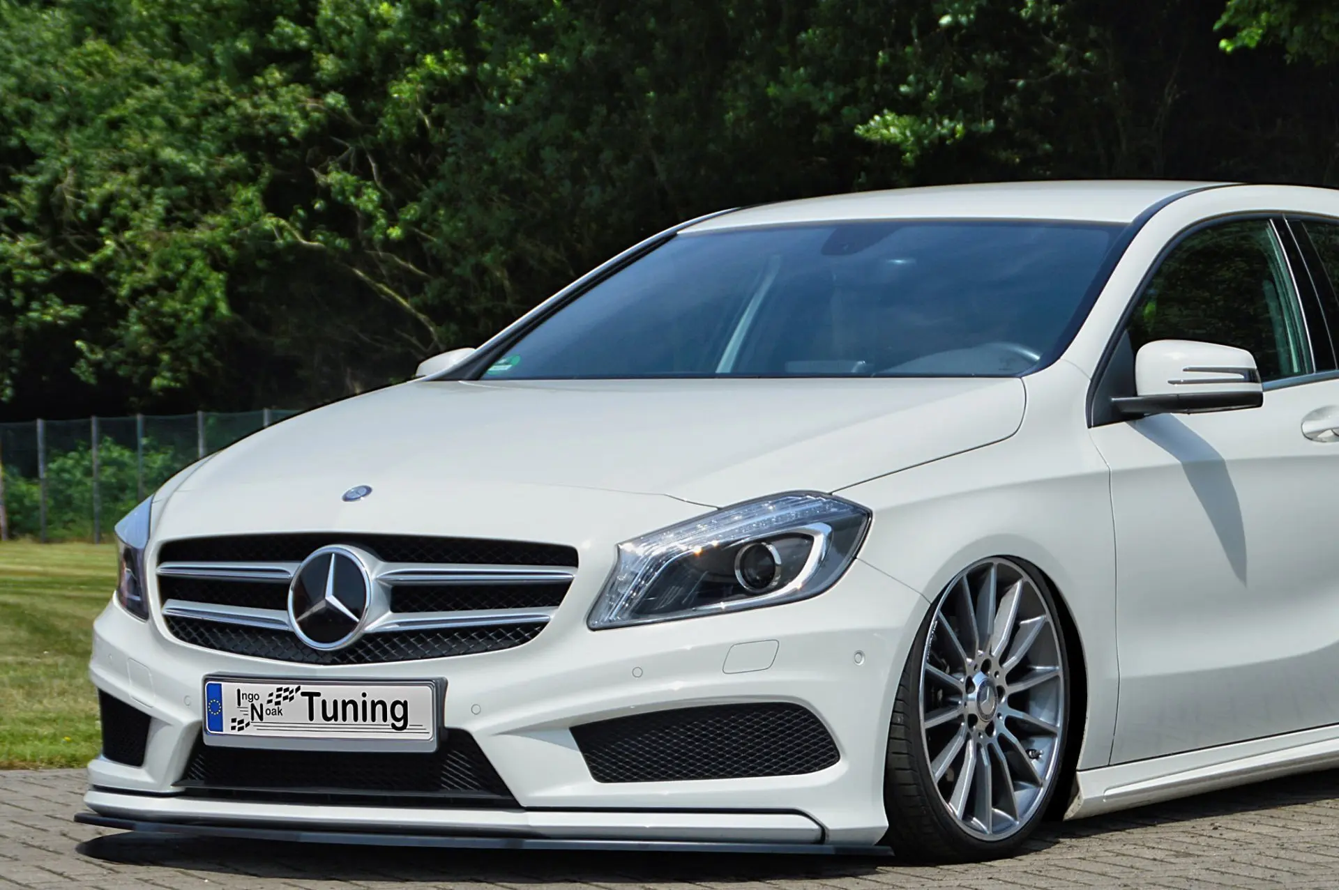 Ingo Noak Spoilerschwert Frontspoiler Cuplippe ABS Mercedes A AMG-Line W176 mit ABE