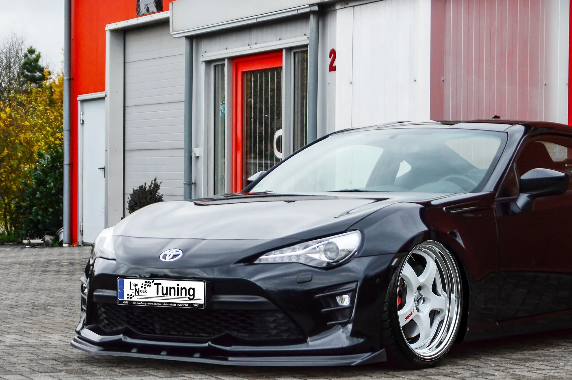 Ingo Noak Cup Frontspoilerlippe mit Wing für Toyota GT86 Facelift