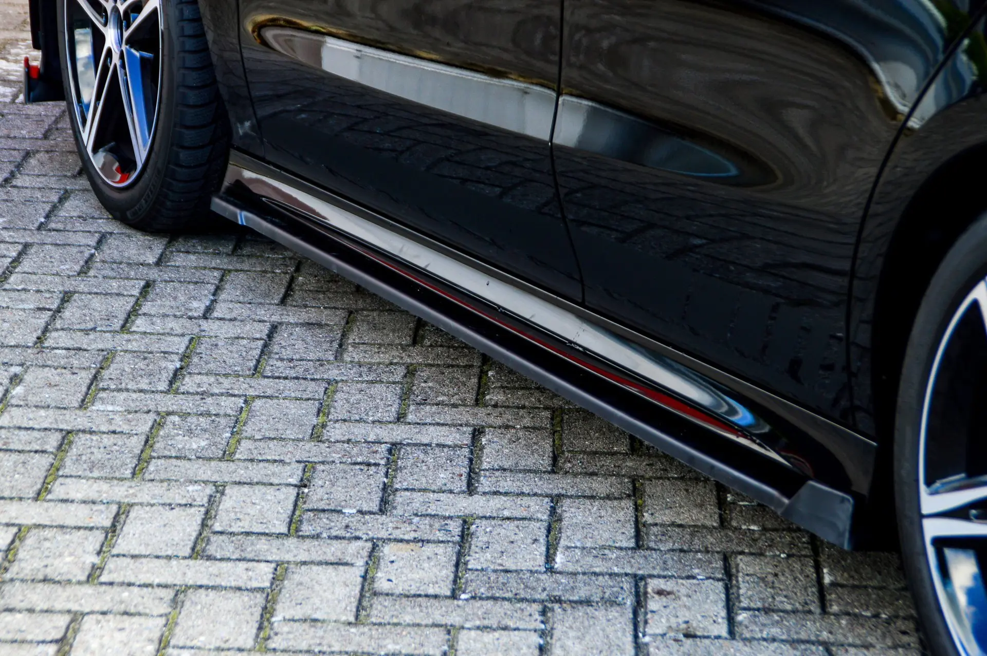 Ingo Noak CUP Seitenschweller mit Wing hinten für Mercedes CLA X118 C118 AMG-Line ab Bj.:2019-