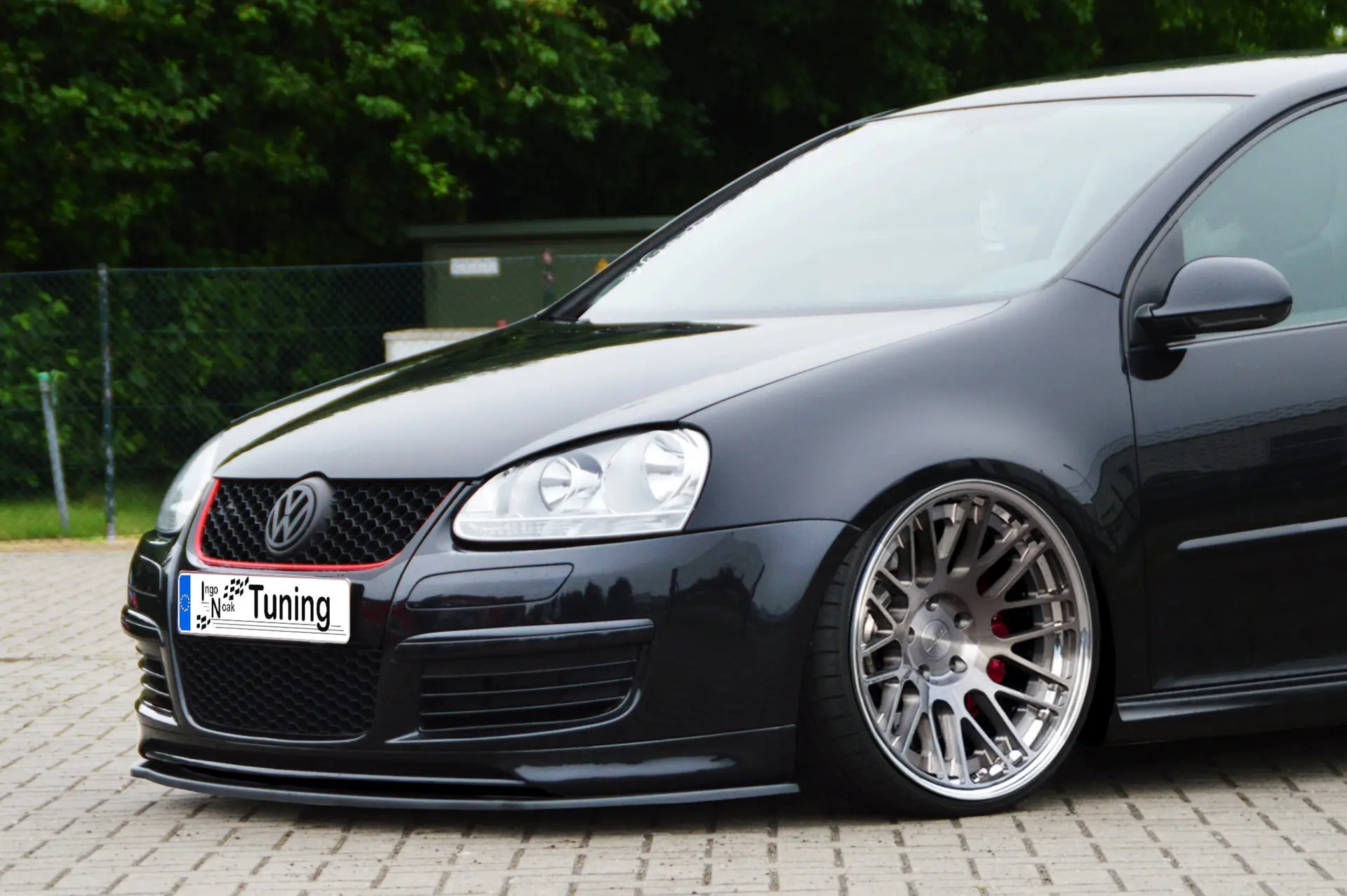 Ingo Noak Cup Frontspoilerlippe für VW Golf 5 GTI ED.30