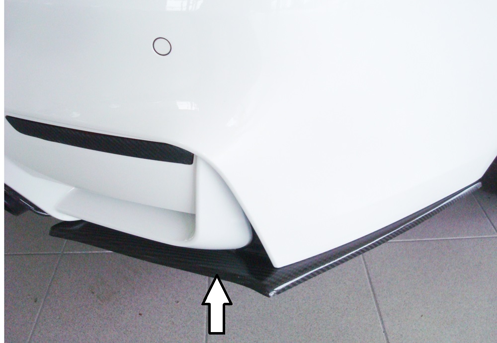 Rieger Carbon Heckschürzenansatz rechts für BMW M4 F82/F83 + M3 F80