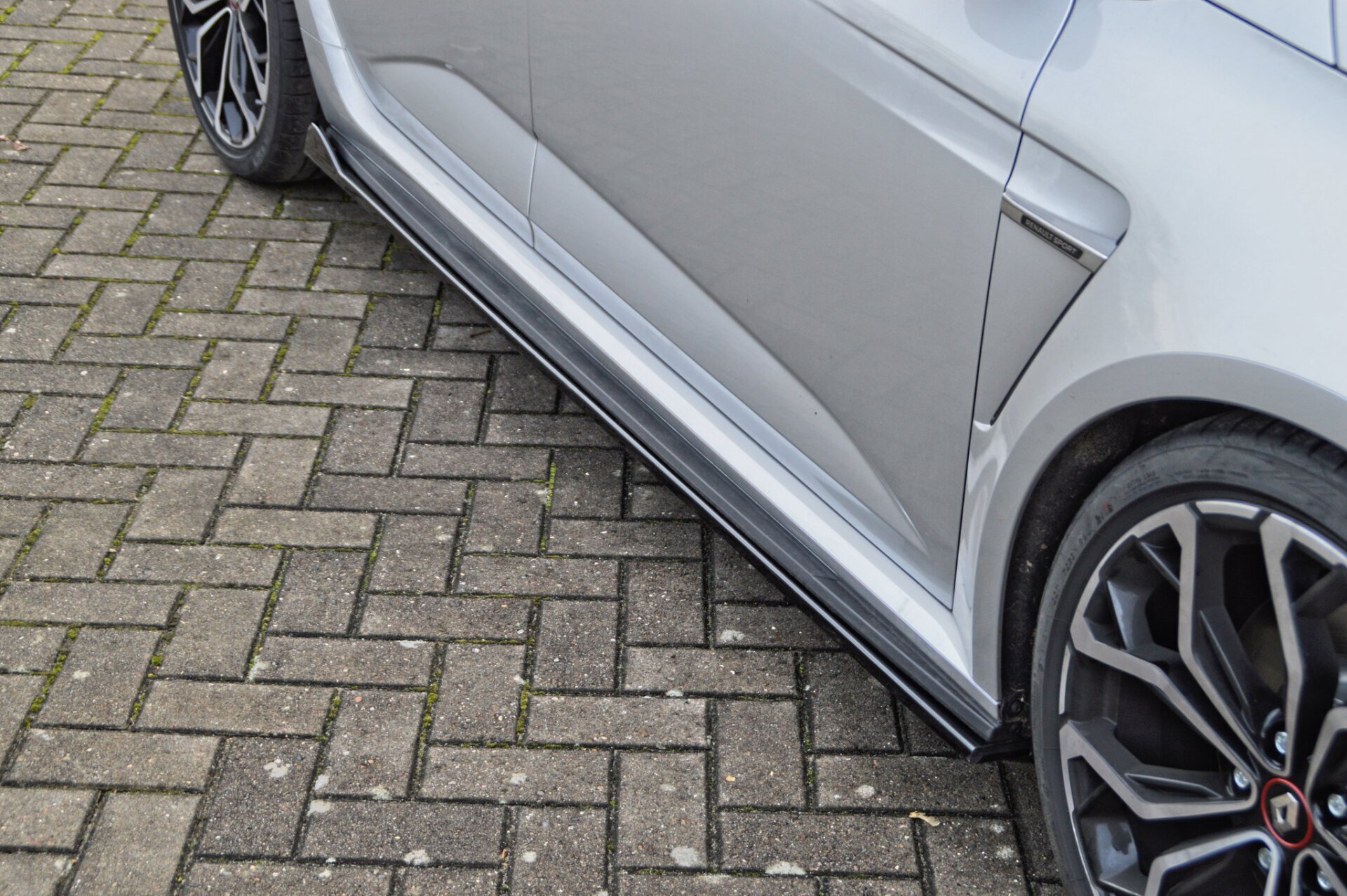 Ingo Noak Cup3 Seitenschweller für Renault Megane 4 RS Facelift