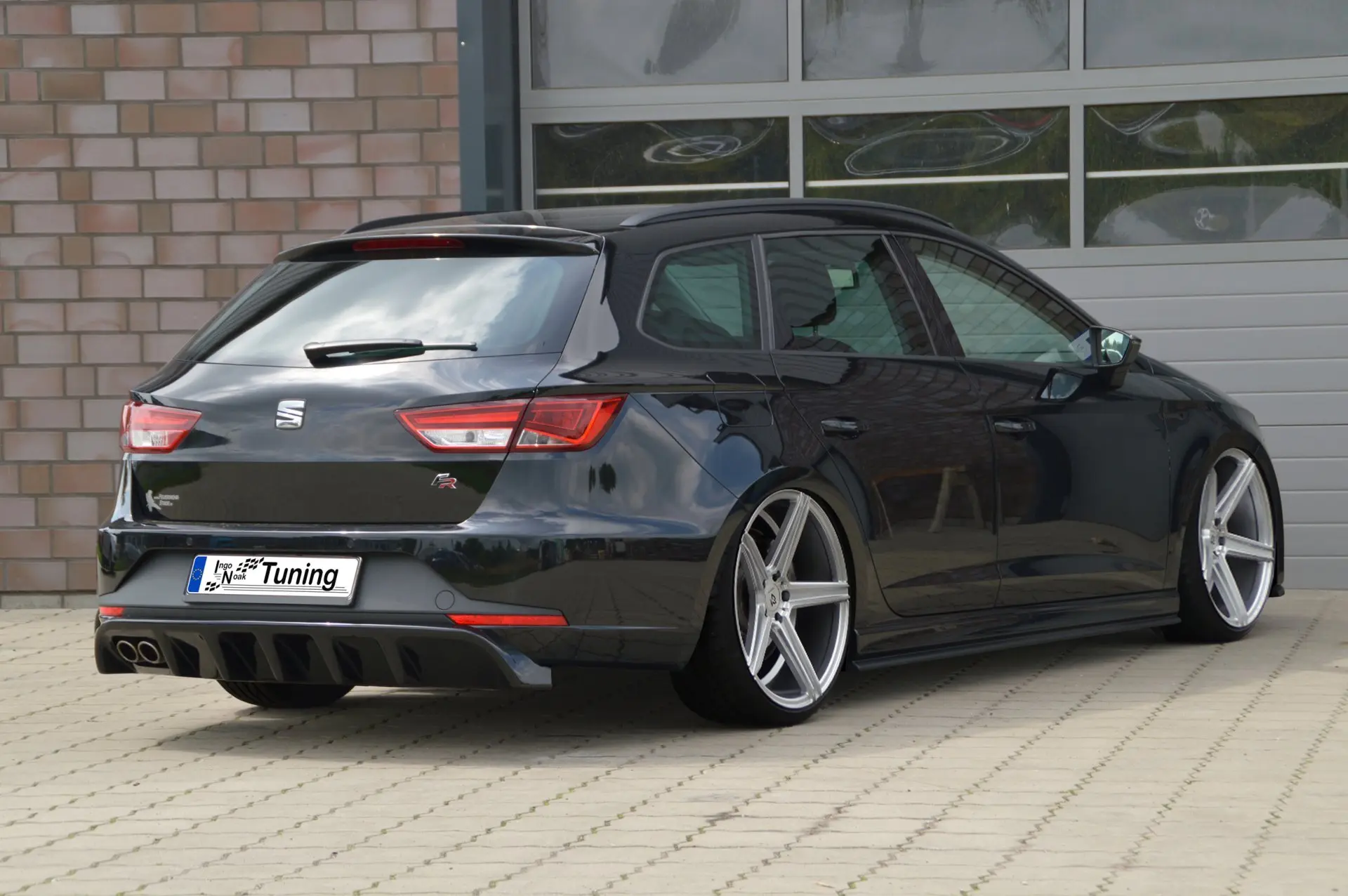 Ingo Noak Heckansatz Heckdiffusor für Seat Leon 3 5F