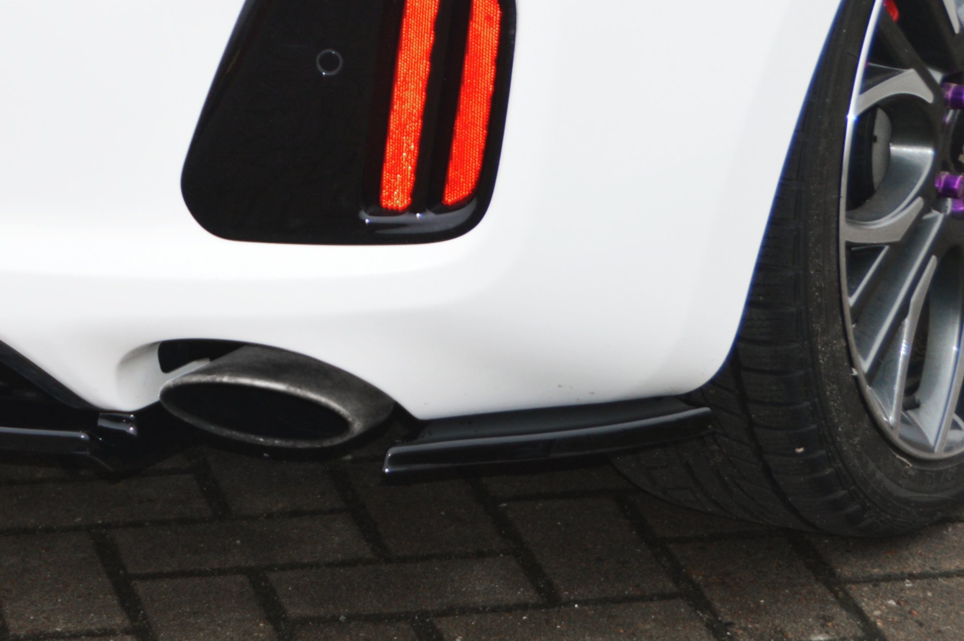 Ingo Noak Heckansatz Seitenteile für Kia Ceed GT + Pro Ceed GT +GT-Line Ingo Noak Heckansatz Seitenteile für Kia Ceed GT + Pro Ceed GT +GT-Line