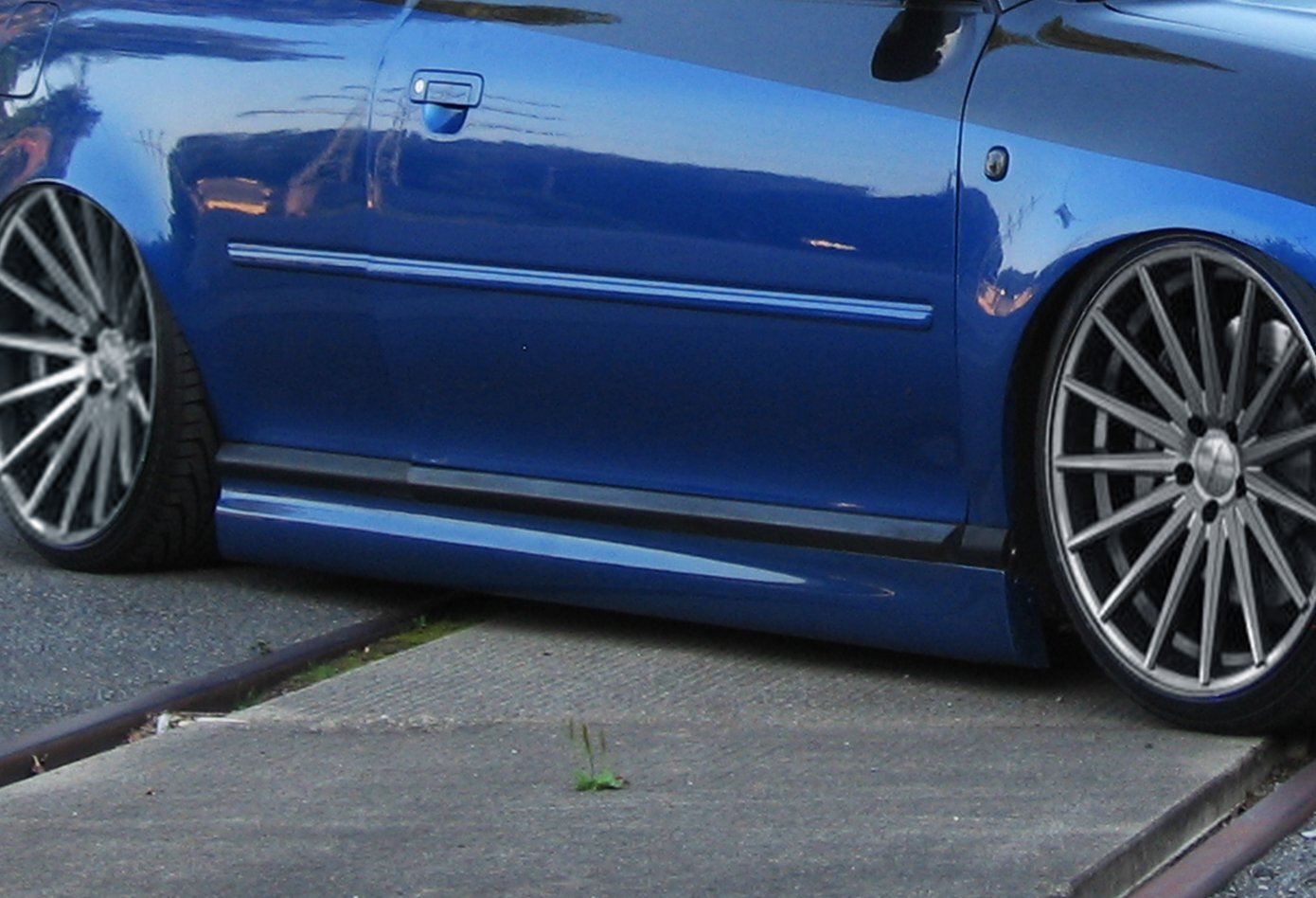 Ingo Noak Design Seitenschweller ABS für Renault Megane 4 Grandtour