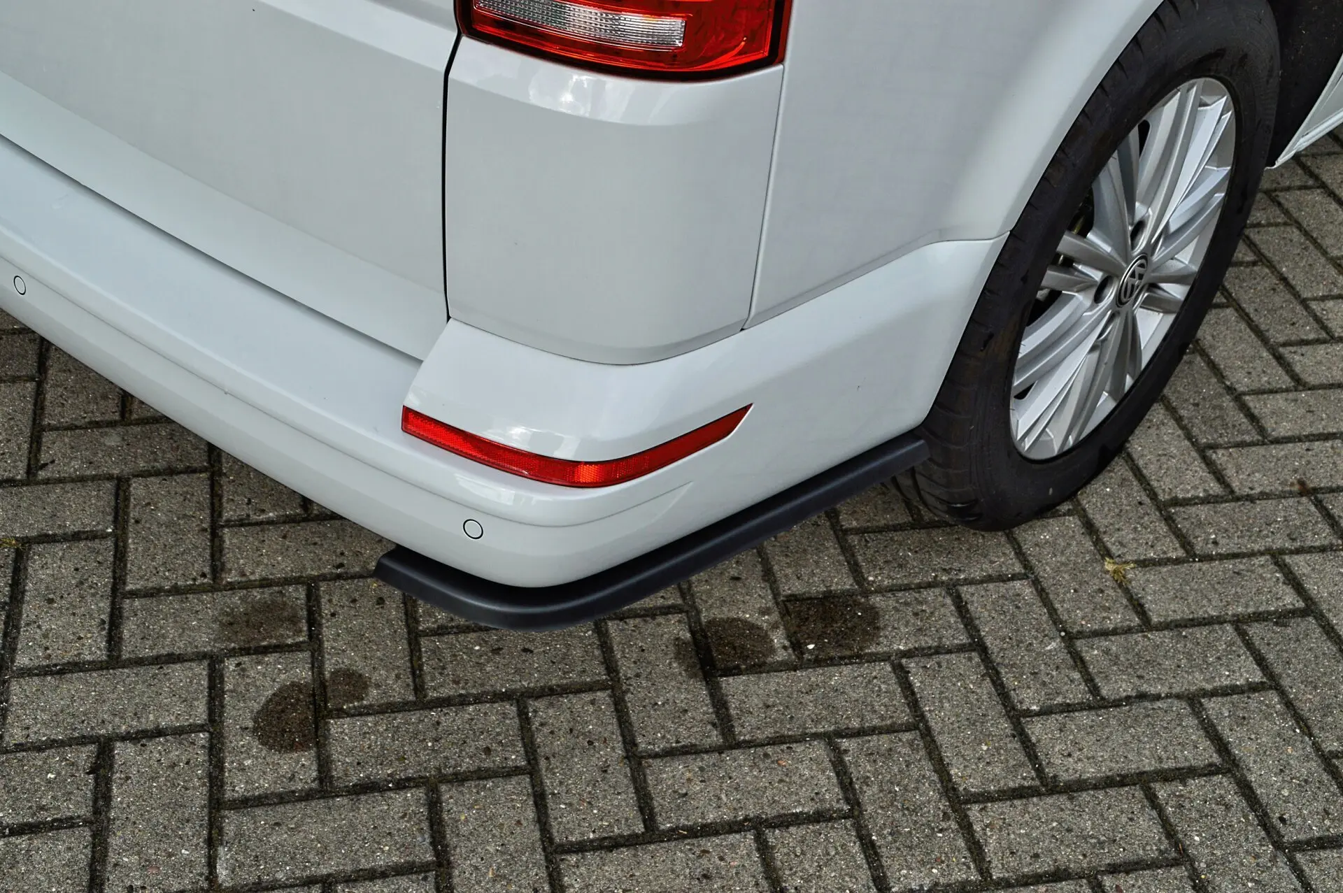 Ingo Noak Heckansatz 2 tlg. für VW Bus T6 ab Bj. 2015-