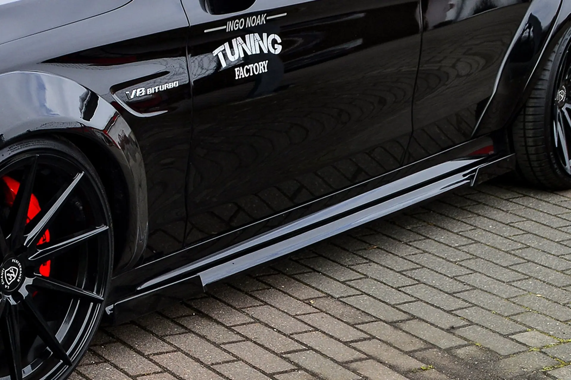 Ingo Noak Cup Seitenschweller mit Wing vorne+ hinten für Mercedes C-Klasse C63AMG+S