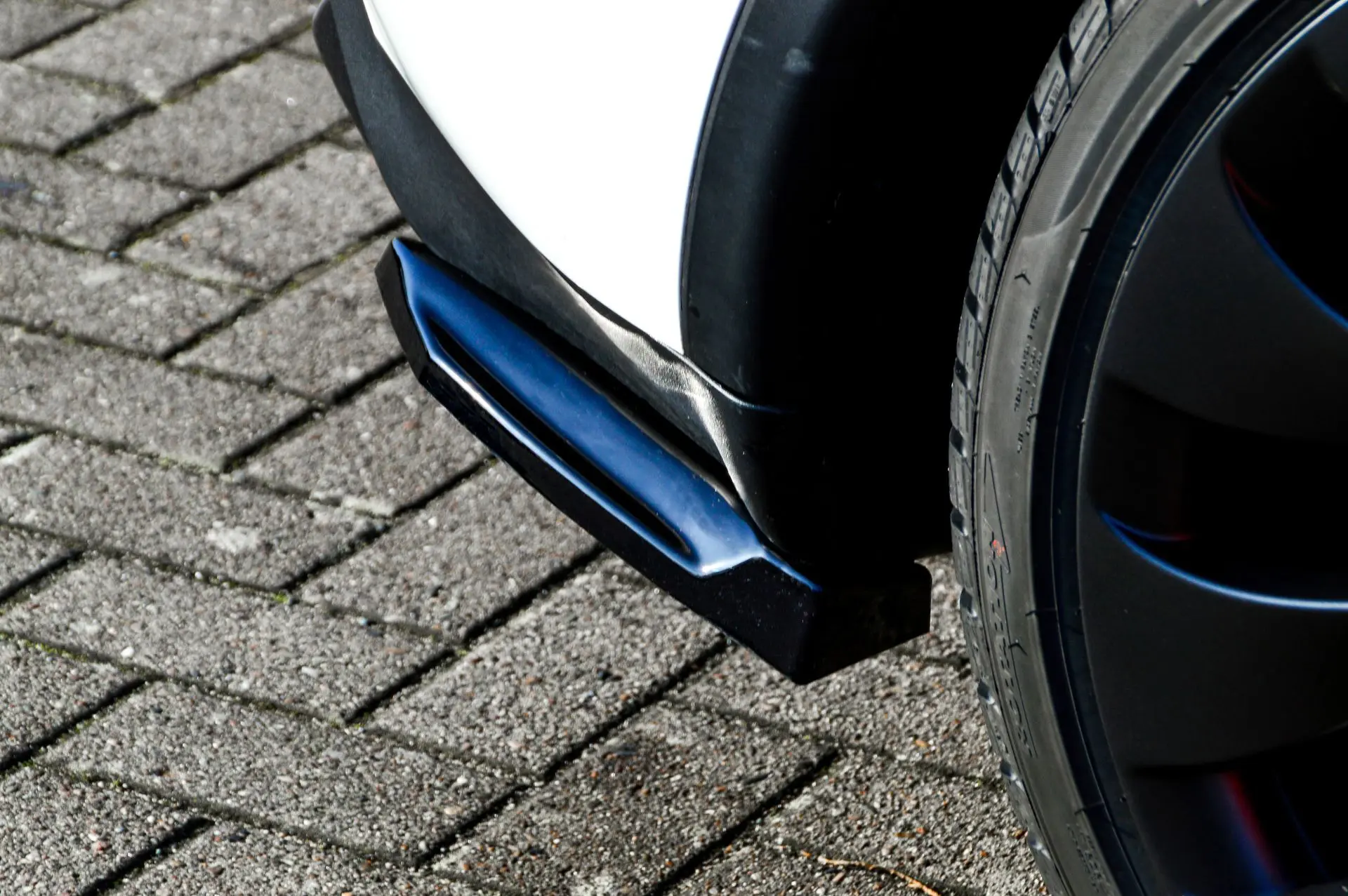 Ingo Noak Heckansatz Seitenteile für Tesla Model 3 ab Bj. 2017-