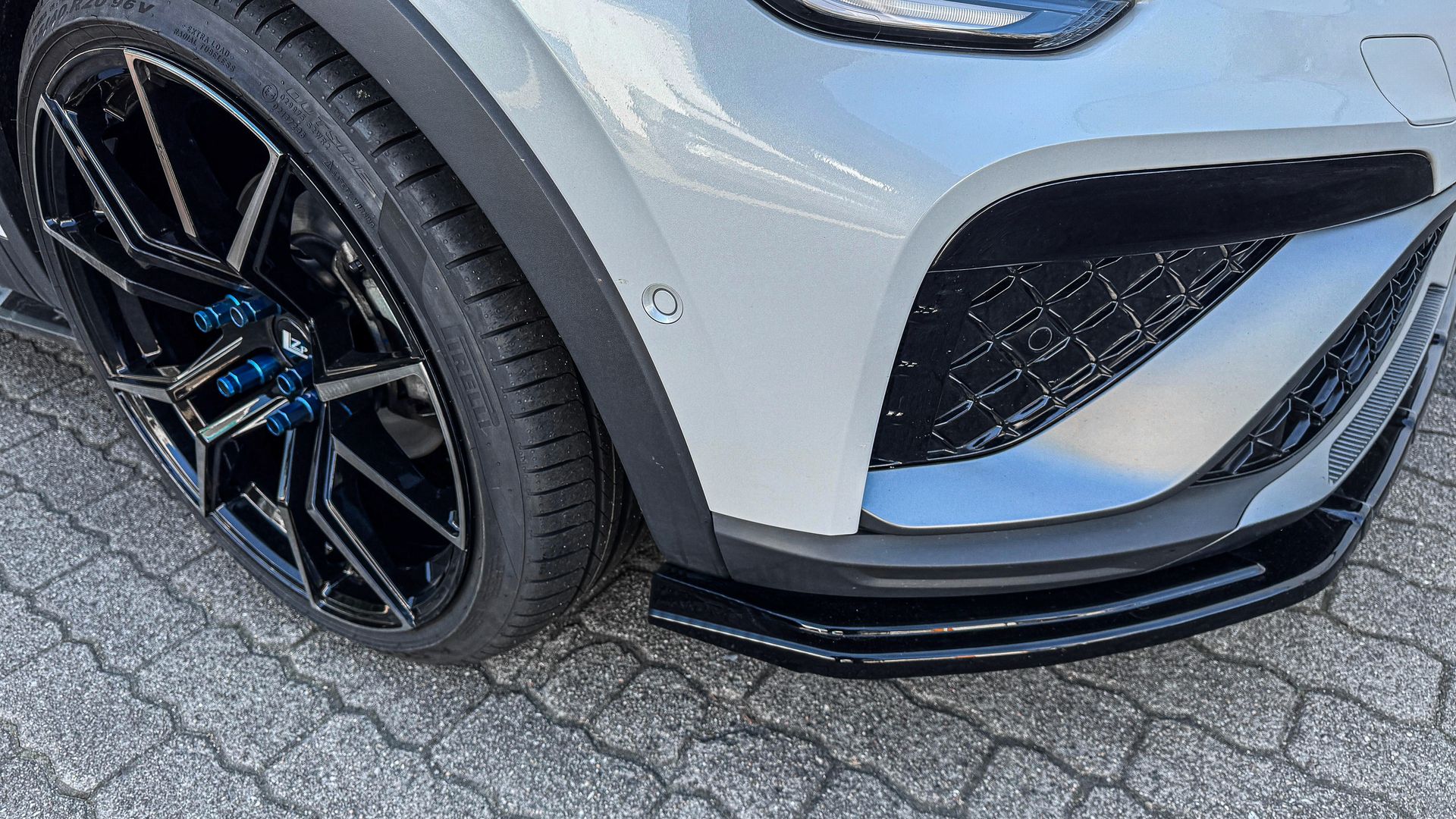 Ingo Noak Cup Frontspoiler Spoilerschwert für Renault Arkana RS-Line Ingo Noak Cup Frontspoiler Spoilerschwert für Renault Arkana RS-Line