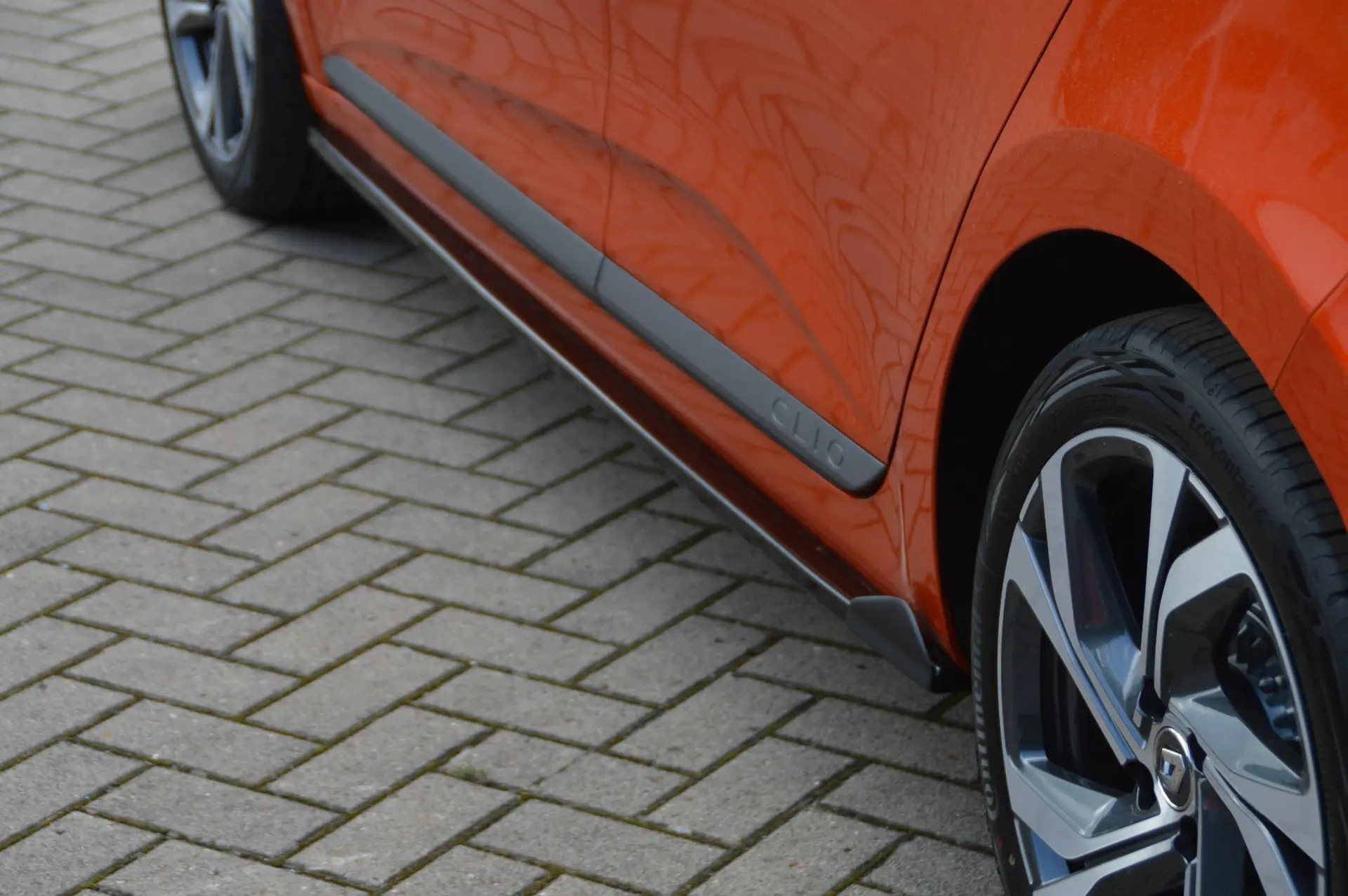 Ingo Noak Seitenschweller mit Wing Satz für Renault Clio 5 R.S.Line