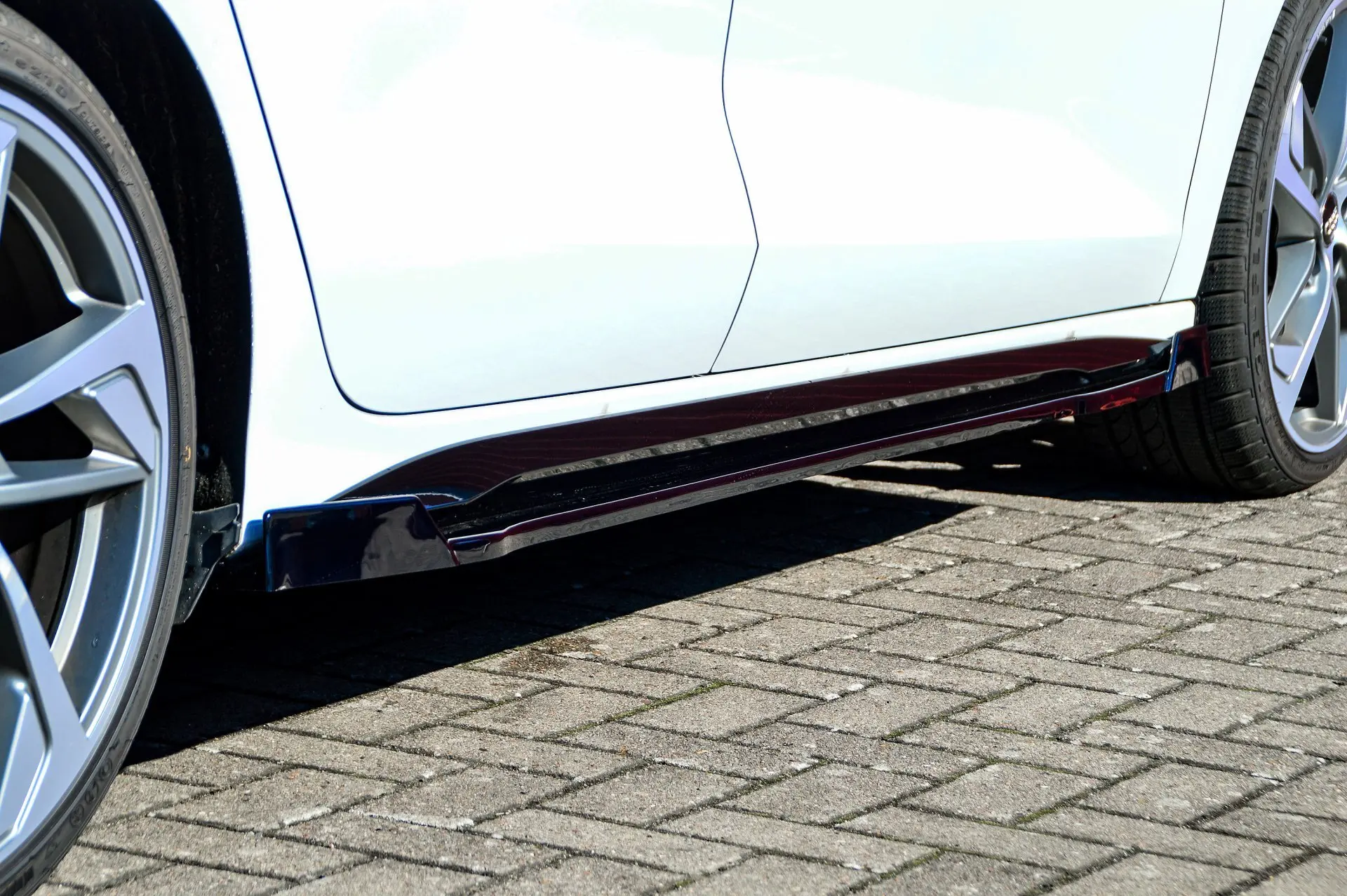 Ingo Noak CUP Seitenschweller mit Wing vorne + hinten für Audi A3 8Y S-Line + S3