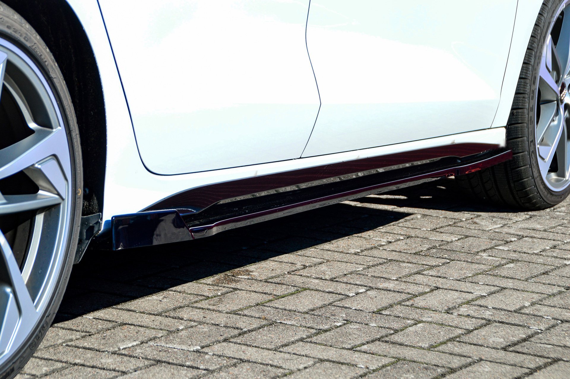 Ingo Noak CUP Seitenschweller mit Wing hinten für Audi A3 8Y S-Line + S3 Ingo Noak CUP Seitenschweller mit Wing hinten für Audi A3 8Y S-Line + S3