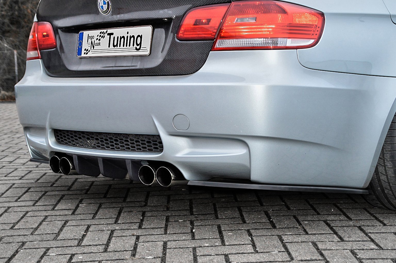 Ingo Noak Heckdiffusor Set bestehend aus Mittelteil und Seitenteilen für BMW M3 E92 E93 Bj. 2007-2013