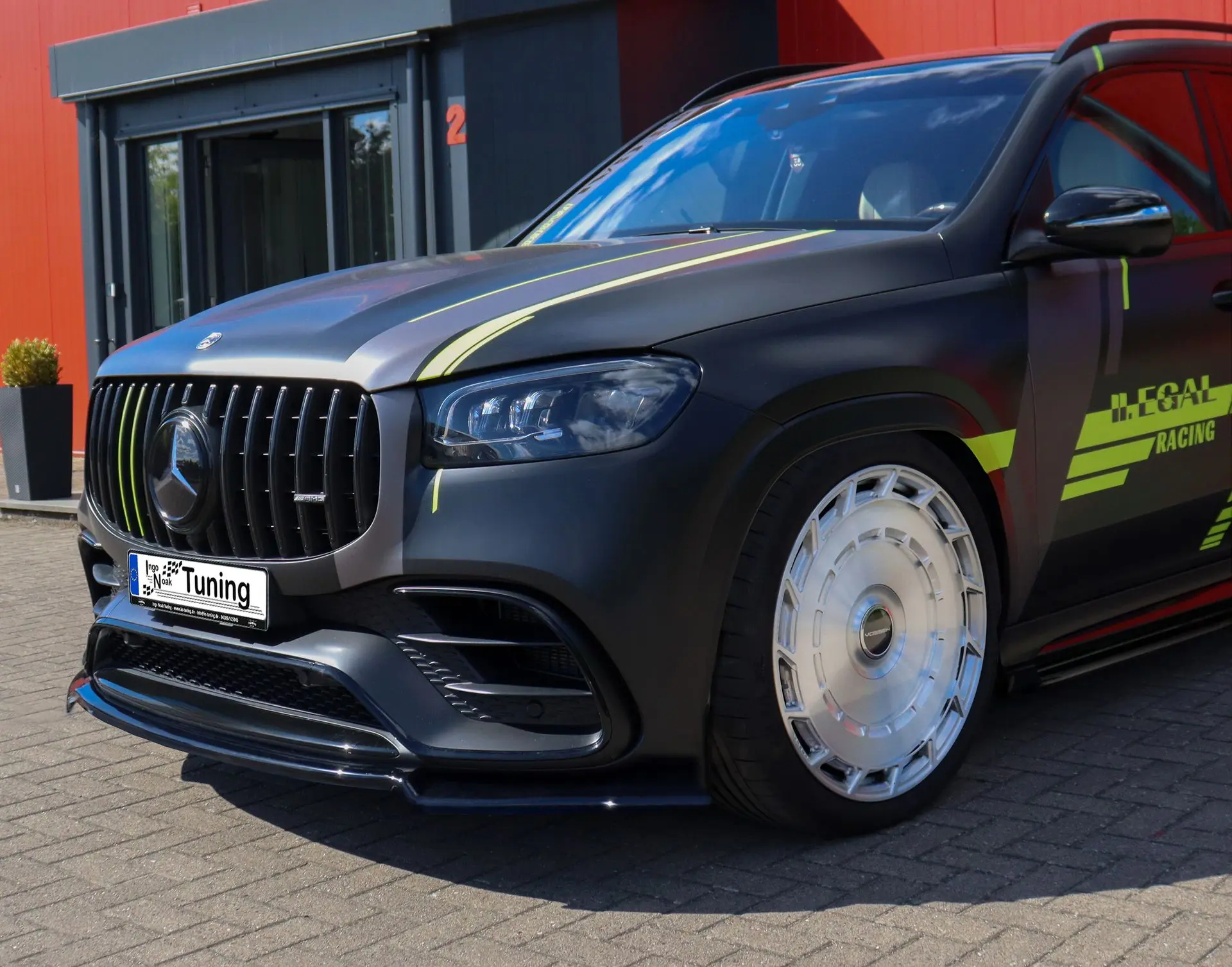 Ingo Noak Cup Frontspoilerlippe aus ABS für Mercedes GLS 63 AMG 4 Matic