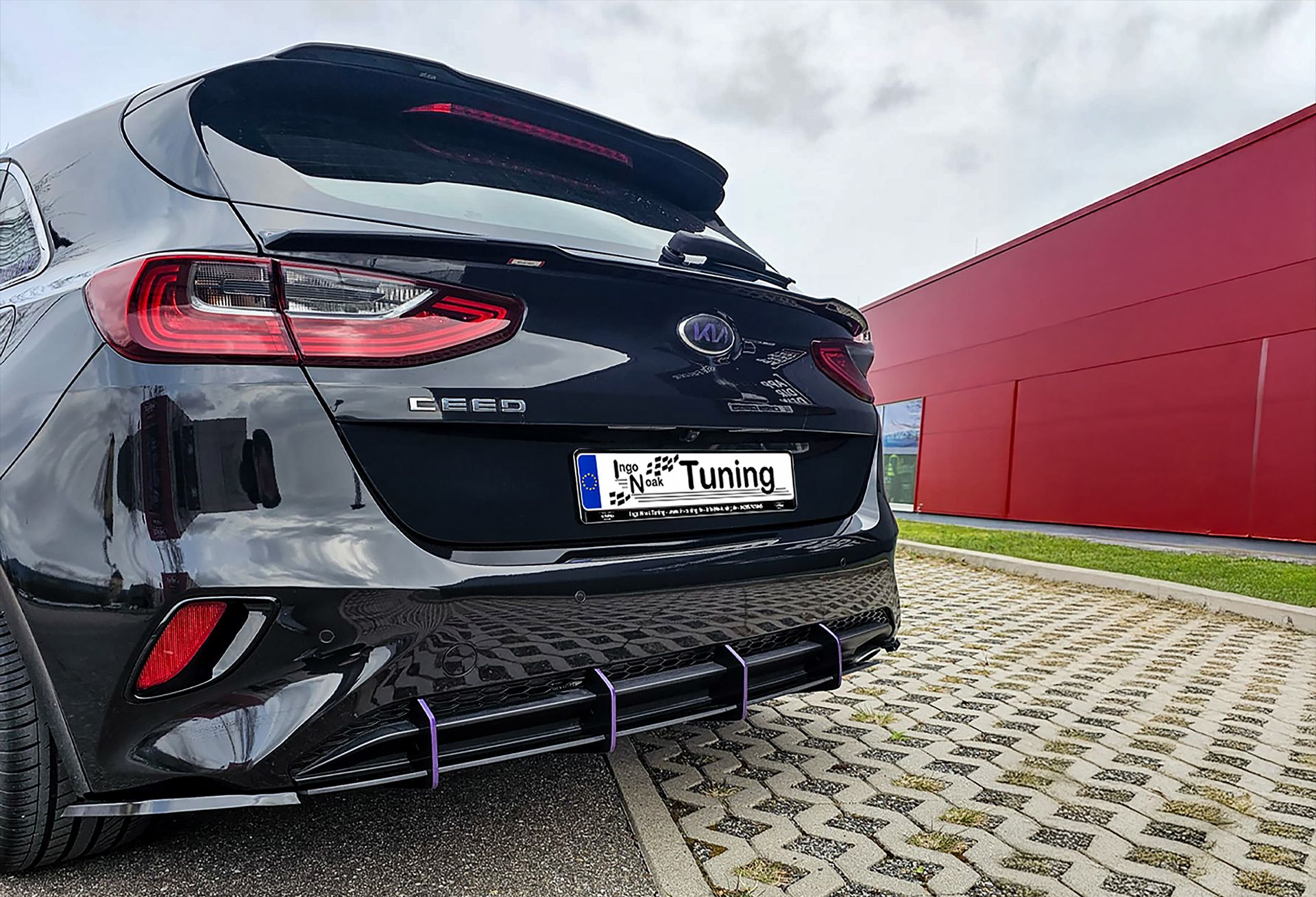 Ingo Noak Heckdiffusor Diffusor für Kia Ceed Standard ab Bj. 2018-2021 Ingo Noak Heckdiffusor Diffusor für Kia Ceed Standard ab Bj. 2018-2021