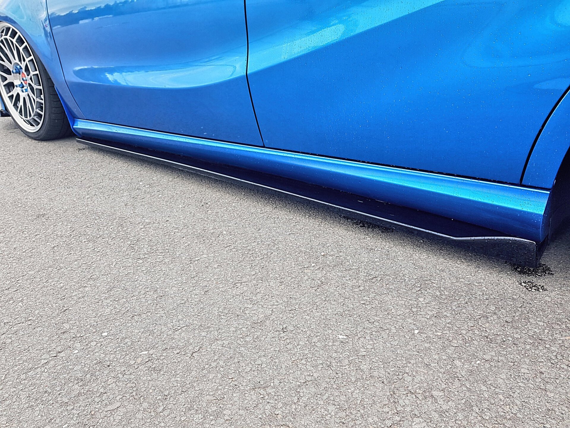 Ingo Noak Seitenschweller im Cup 3 Look für Ford Focus ST DA3 Bj.:2004-2010