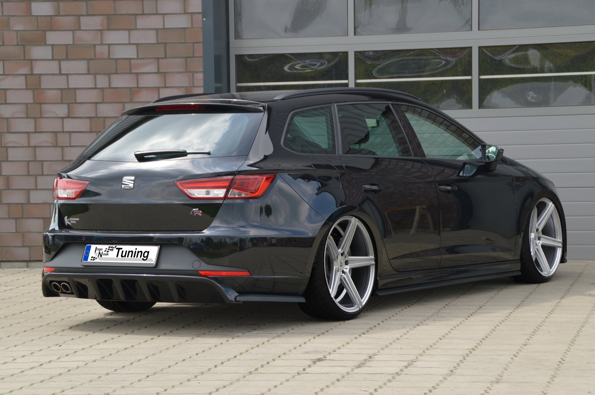 Ingo Noak Heckansatz inkl. Seitenteilen für Seat Leon 3 5F ST