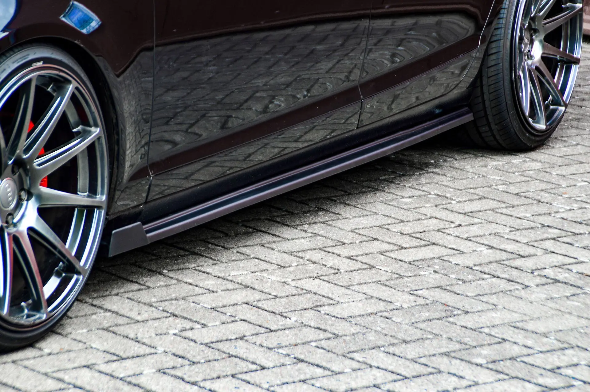 Ingo Noak CUP Seitenschweller mit Wings vorne für Audi A6 4F + S-Line
