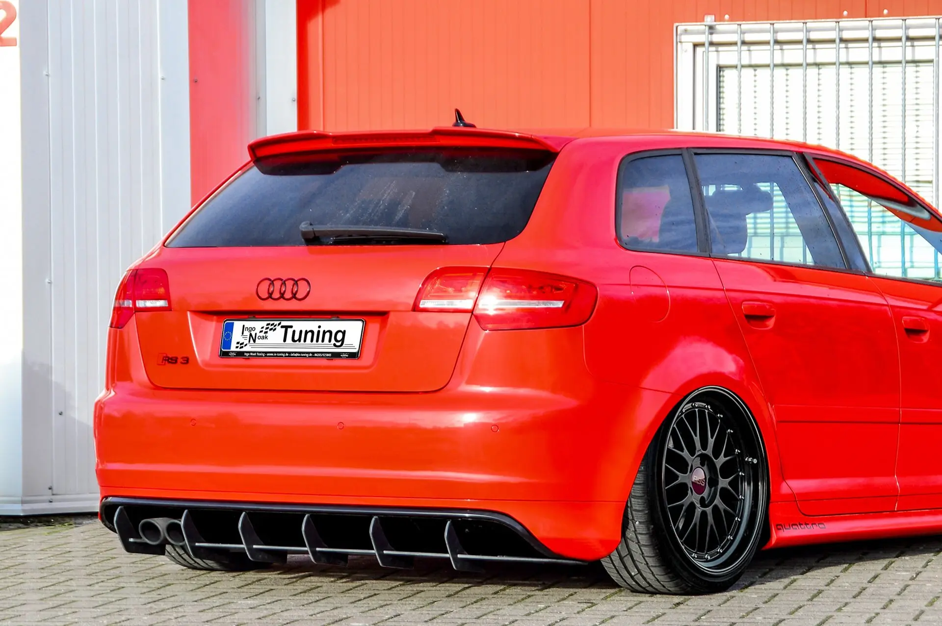 Ingo Noak Gefräster Heckansatz V2 mit Finnen für Audi RS3 8PA Bj. 2011-2012