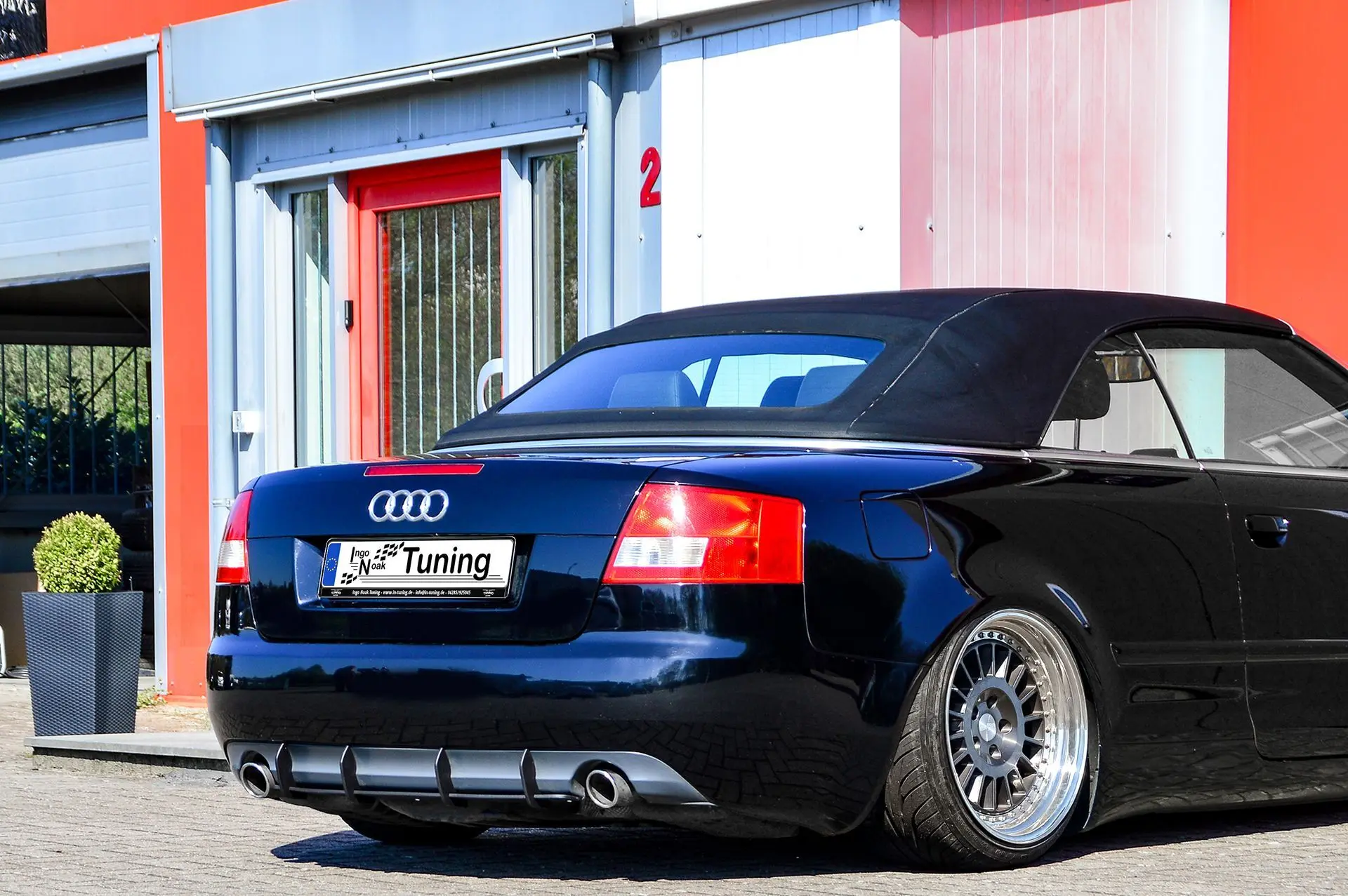 Ingo Noak Gefräster Heckansatz für Audi A4 8H B6 Cabrio