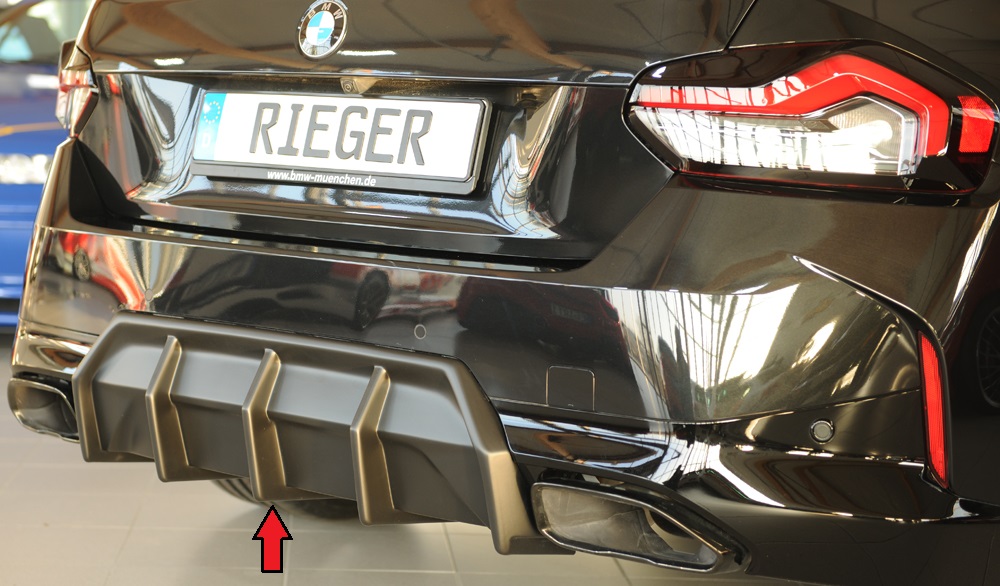 Rieger Heckeinsatz (Mittelteil) für BMW 2er G42