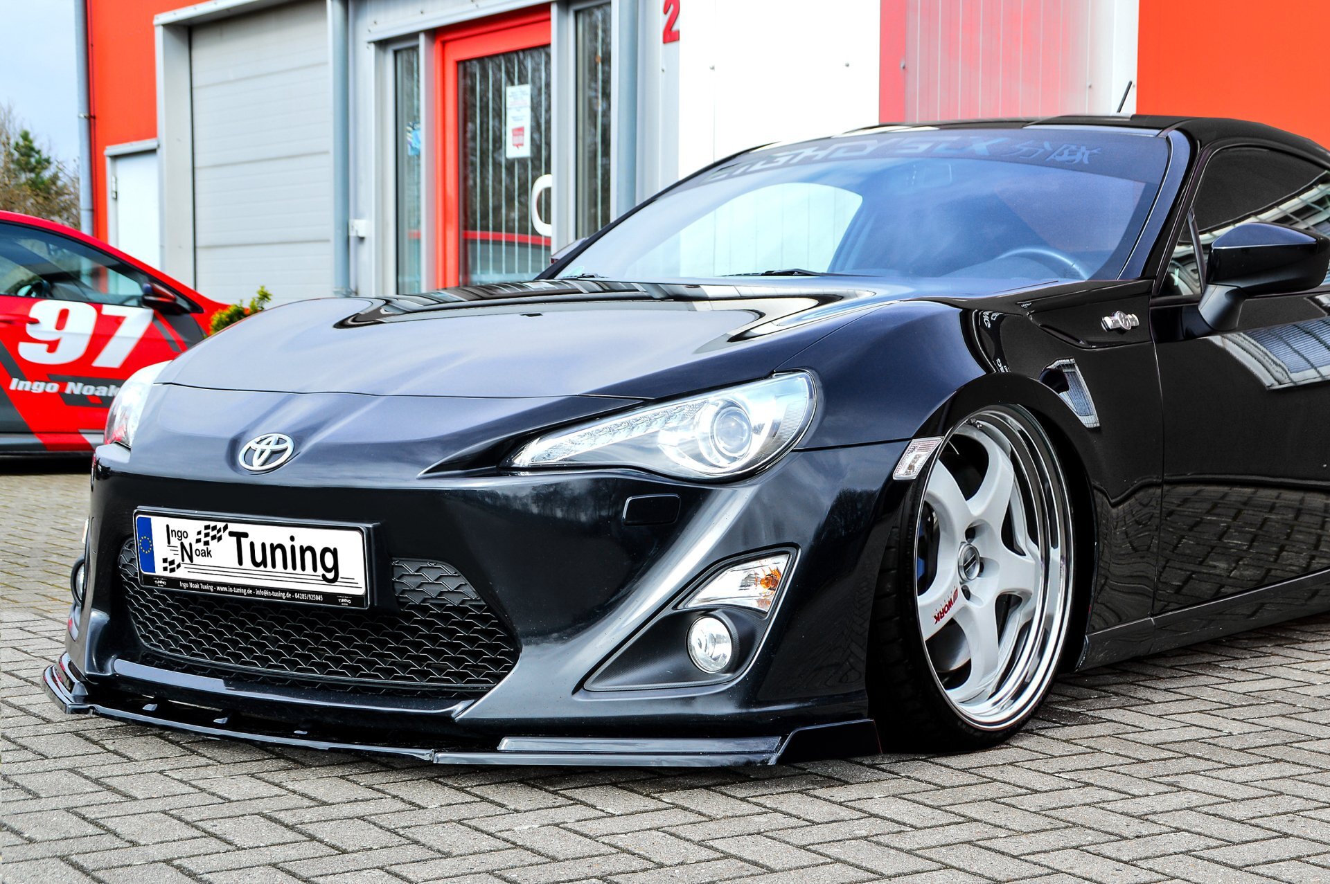 Ingo Noak Cup Frontspoilerlippe mit Wing für Toyota GT86