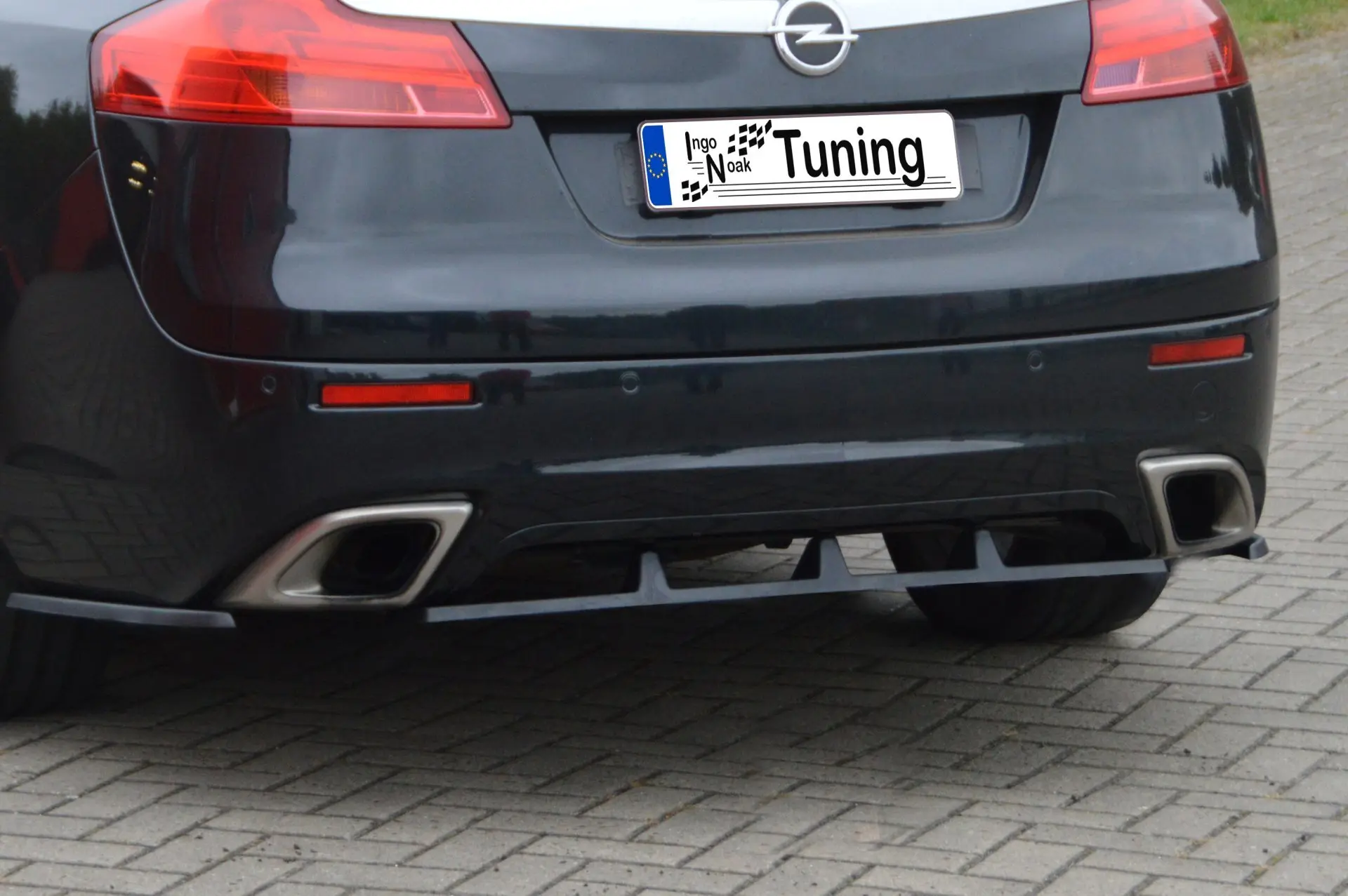 Ingo Noak Heckeinsatz für Original OPC Stoßstange für Opel Insigia A OPC