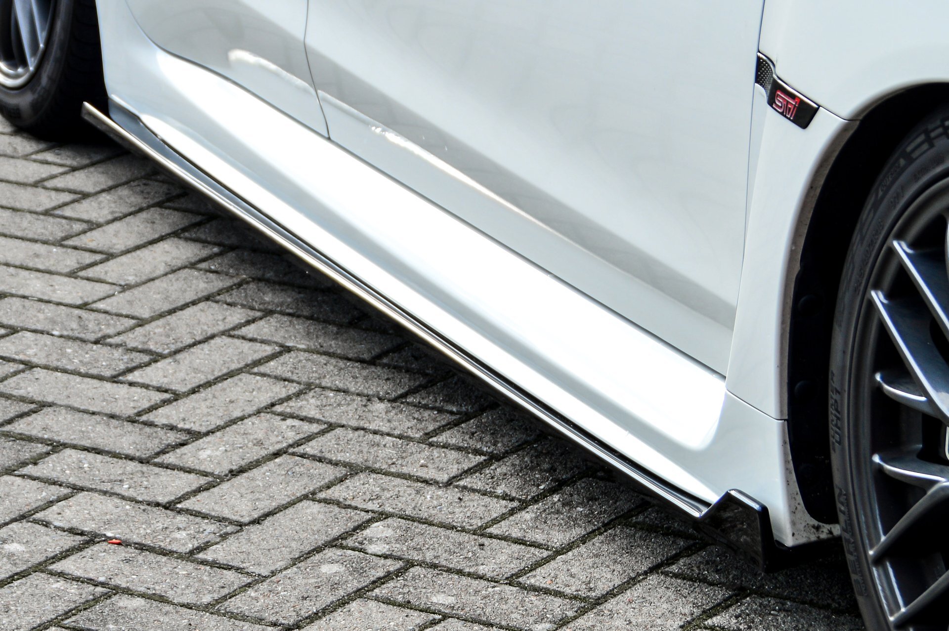 Ingo Noak CUP4 Seitenschweller für Subaru Impreza WRX STi