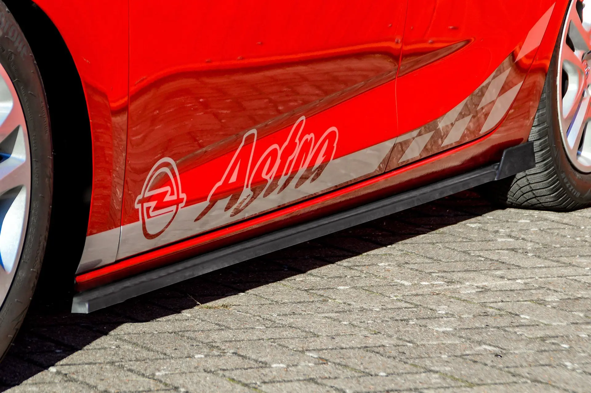 Ingo Noak Seitenschweller mit Wing hinten für Opel Astra K